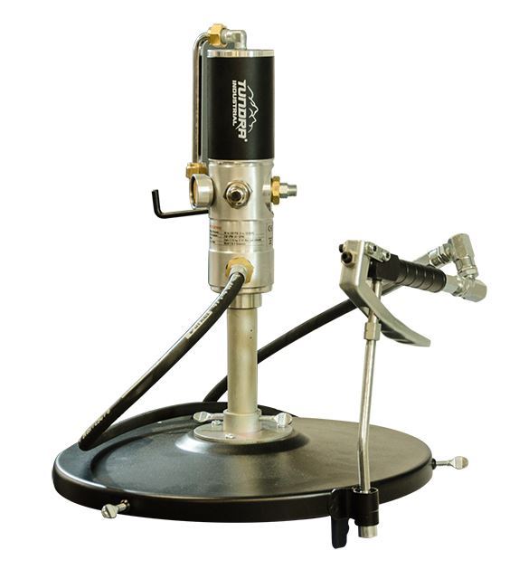 Tundra 50:1 Grease Pump & Gun